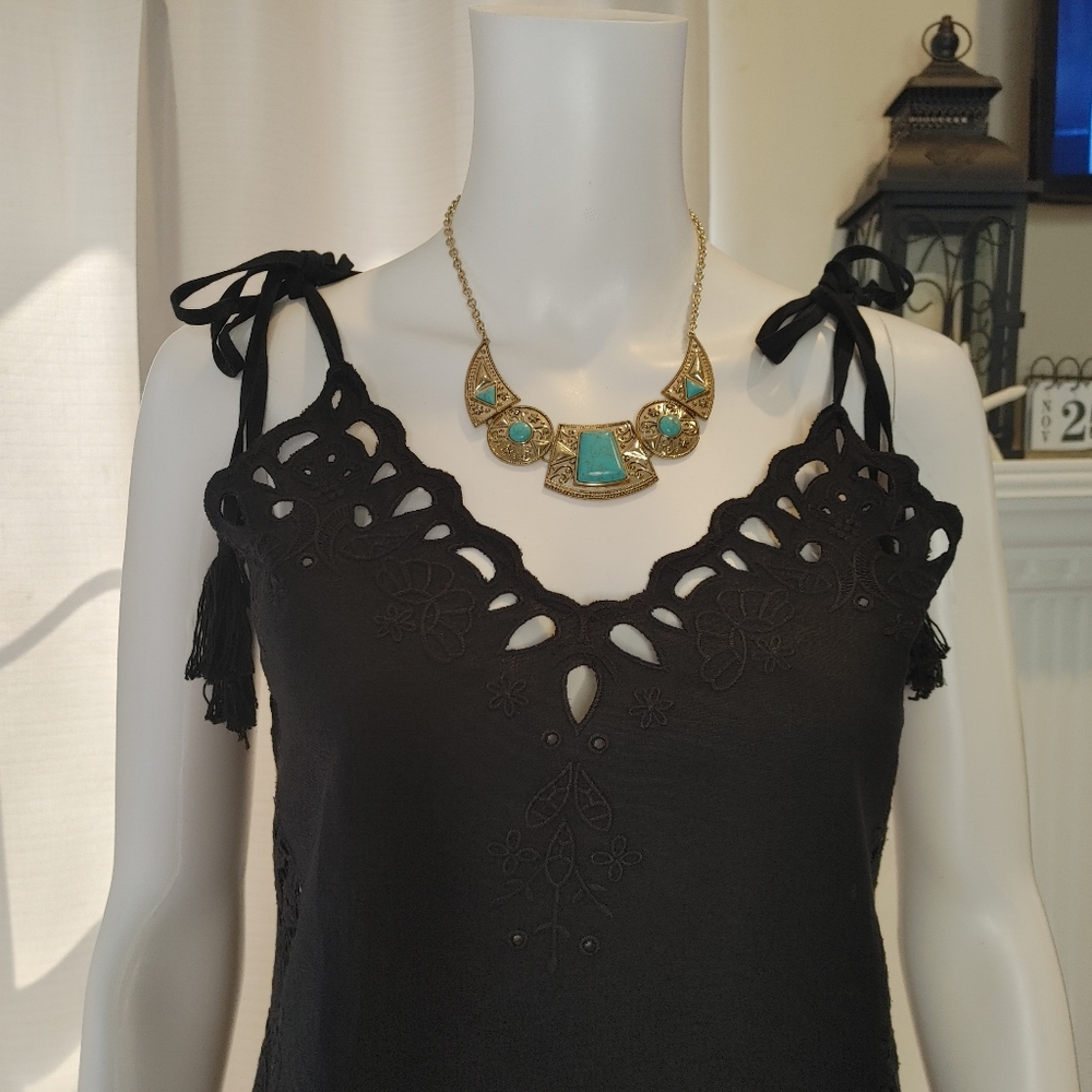 Theory "Taytee" Eyelet Dress, Black 6 - Picture 5 of 15